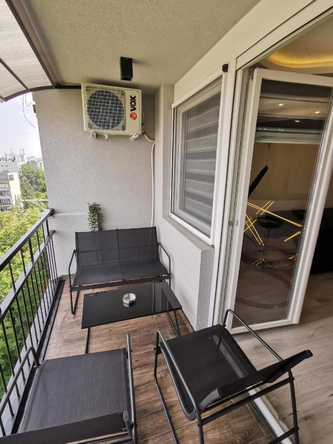 Brend New Luxurious Apartment In Downtown With Free Parking Novi Sad Esterno foto